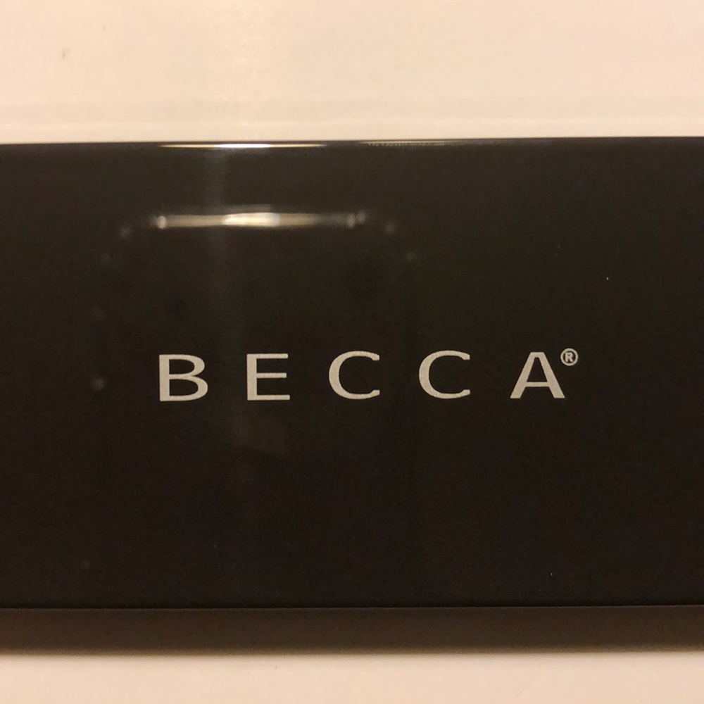 Becca Ombré Nudes Eye Palette